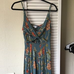 Super cute blue floral dress